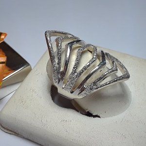 8 Bar Sparkle & Polish 925 8.6 gram S6 Ring#15624